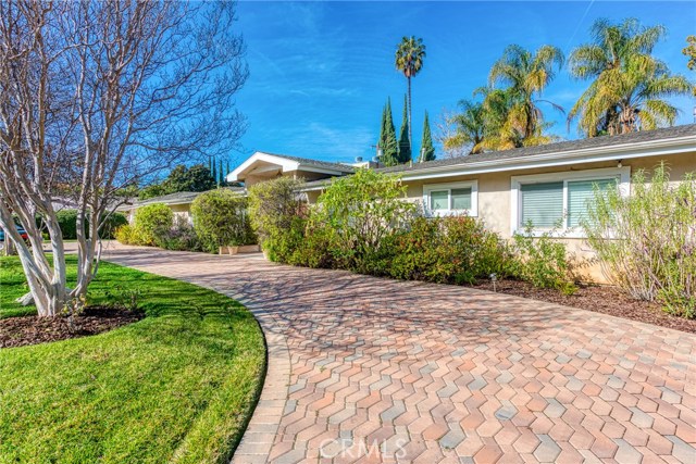5 Bed Home for Sale in Encino, California