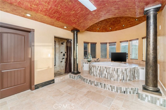 5 Bed Home for Sale in Palmdale, California