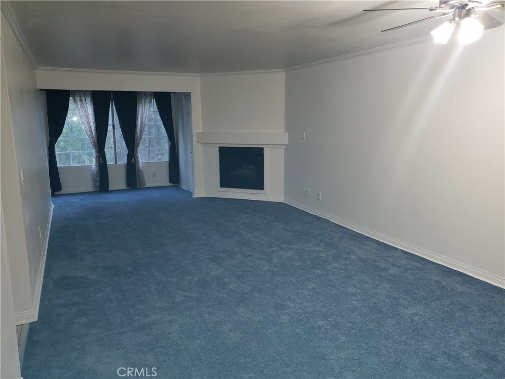 Photo for 5525 Canoga Avenue, 219, Woodland Hills, CA 91367 - Listing #SR-19278251 5525 Canoga Avenue, 219, Woodland Hills, CA 91367