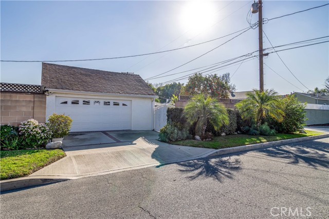 3 Bed Home for Sale in Burbank, California