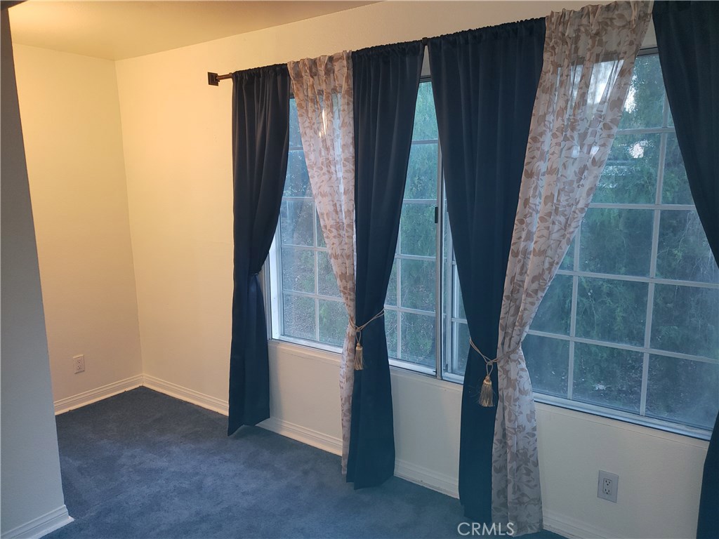 Photo for 5525 Canoga Avenue, 219, Woodland Hills, CA 91367 - Listing #SR-19278251 5525 Canoga Avenue, 219, Woodland Hills, CA 91367