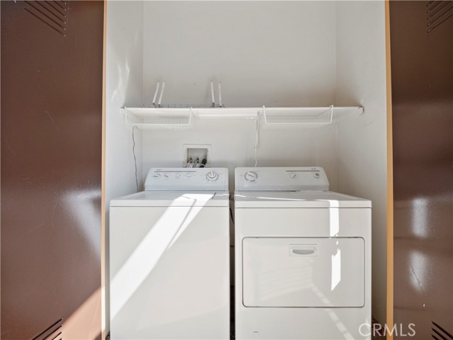1 Bed Home for Sale in Saugus, California
