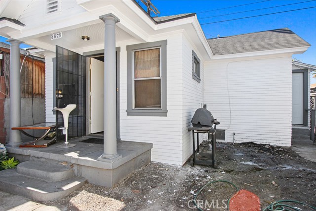  Income Home for Sale in Los Angeles, California
