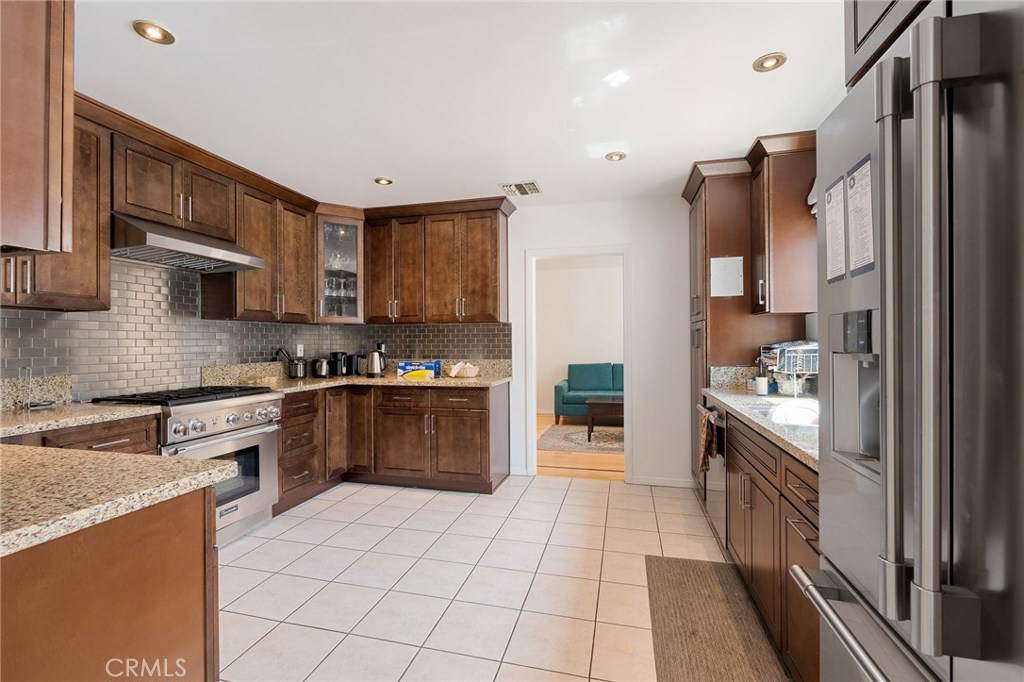 Photo for 1512 WABASSO Way, Glendale, CA 91208 - Listing #SR-19215623 1512 WABASSO Way, Glendale, CA 91208