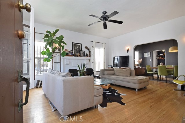  Income Home for Sale in Silver Lake, California
