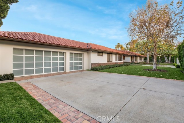 5 Bed Home for Sale in Encino, California