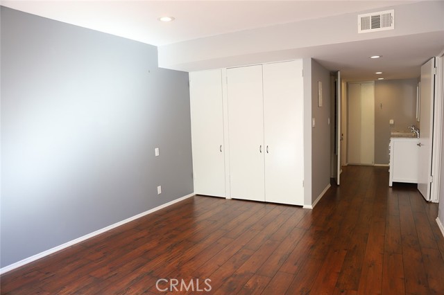 2 Bed Home for Sale in Los Angeles, California