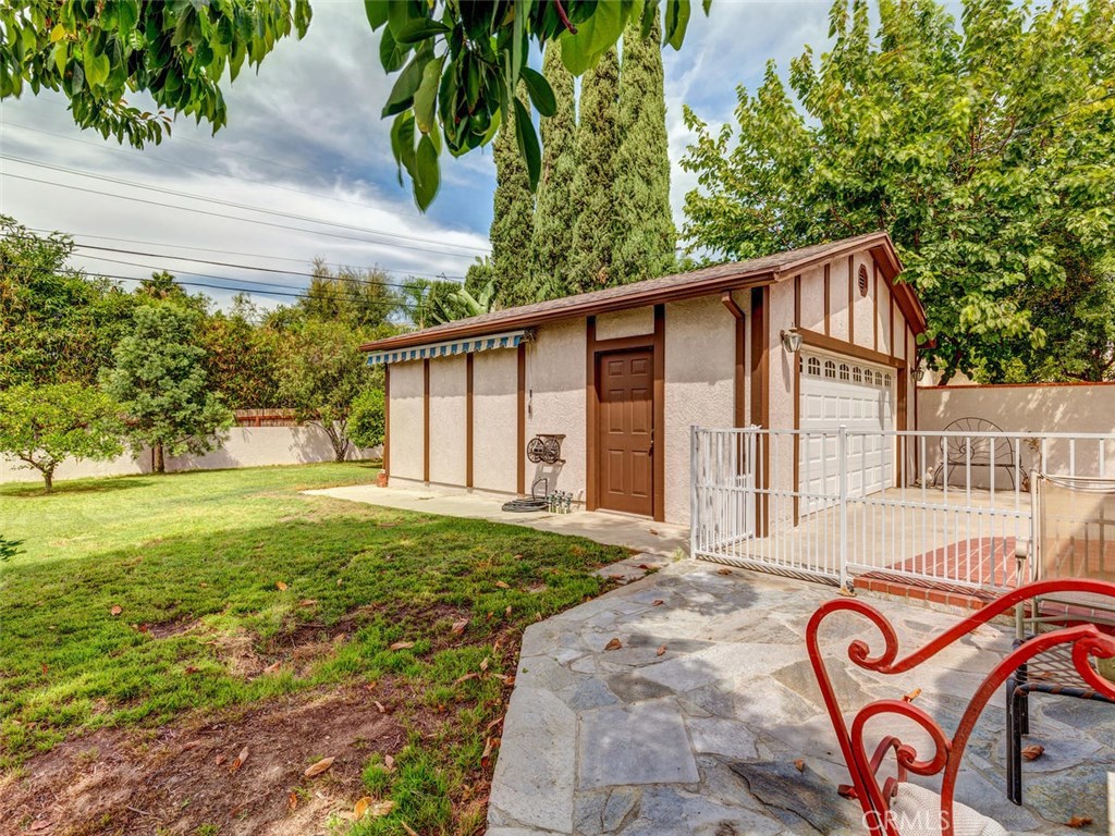 Photo for 1341 RAYMOND Avenue, Glendale, CA 91201 - Listing #SR-19221422 1341 RAYMOND Avenue, Glendale, CA 91201