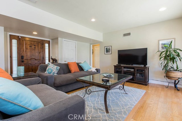 3 Bed Home for Sale in Granada Hills, California
