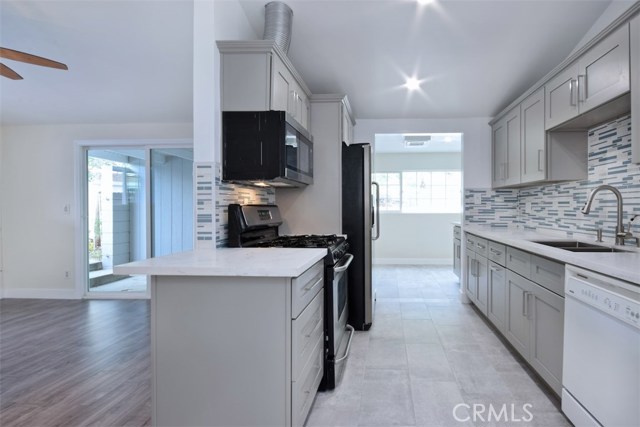 3 Bed Home for Sale in Granada Hills, California