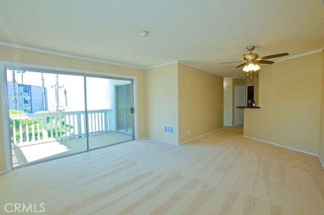 610 The Village, Redondo Beach, California 90277, 1 Bedroom Bedrooms, ,1 BathroomBathrooms,Residential,Sold,The Village,SR18190563