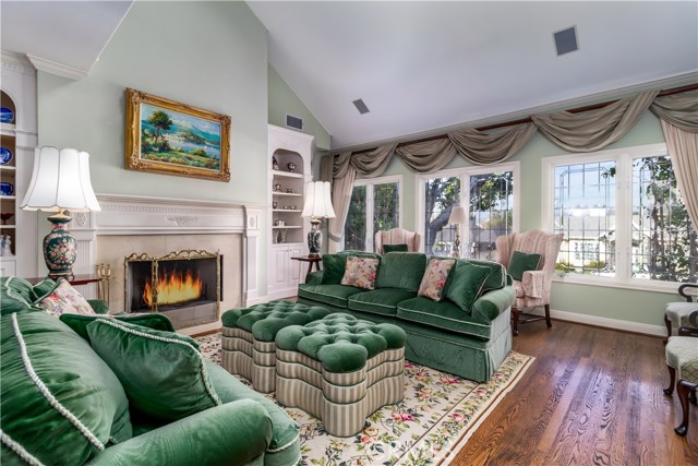 5 Bed Home for Sale in Sherman Oaks, California