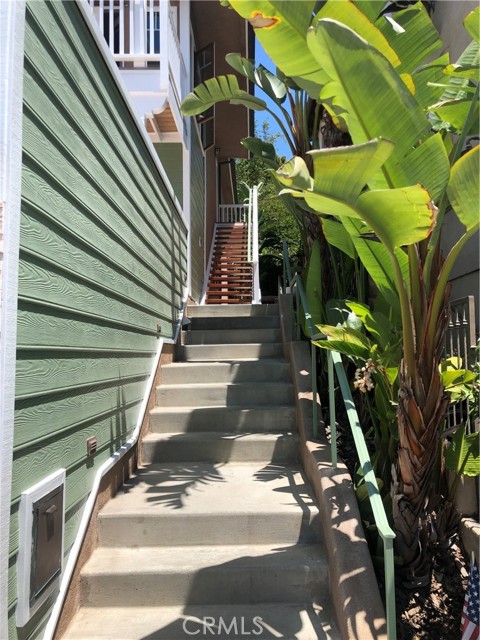 418 Ocean View Avenue, Hermosa Beach, California 90254, ,Residential Income,Sold,Ocean View,SR21169153