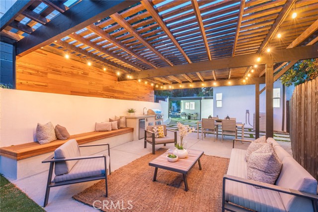 3 Bed Home for Sale in Sherman Oaks, California