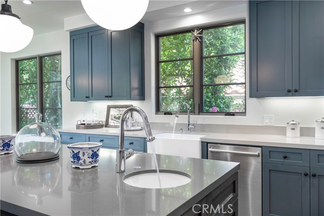 4 Bed Home for Sale in Sherman Oaks, California