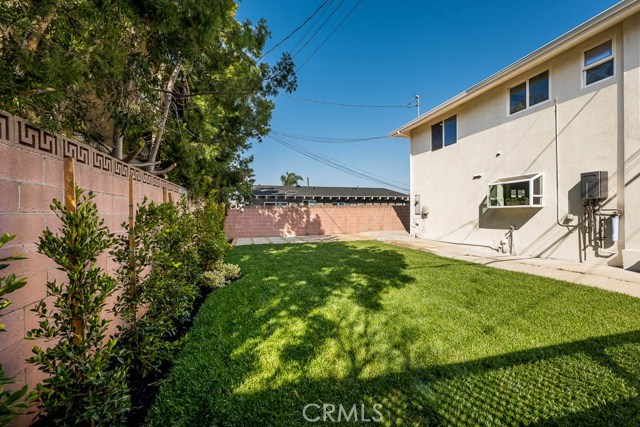 2507 Inglewood Avenue, Redondo Beach, California 90278, 4 Bedrooms Bedrooms, ,2 BathroomsBathrooms,Residential,Sold,Inglewood,SR20037537
