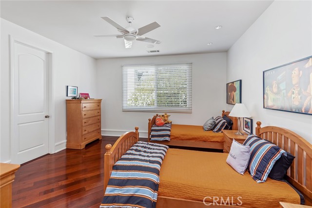6 Bed Home for Sale in Calabasas, California