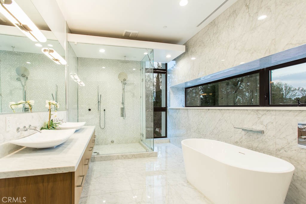 Photo for 23315 CALVERT Street, Woodland Hills, CA 91367 - Listing #SR-19072953 23315 CALVERT Street, Woodland Hills, CA 91367