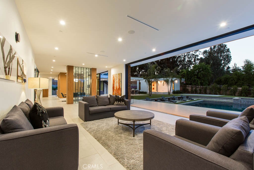 Photo for 23315 CALVERT Street, Woodland Hills, CA 91367 - Listing #SR-19072953 23315 CALVERT Street, Woodland Hills, CA 91367