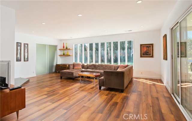 4 Bed Home for Sale in Granada Hills, California