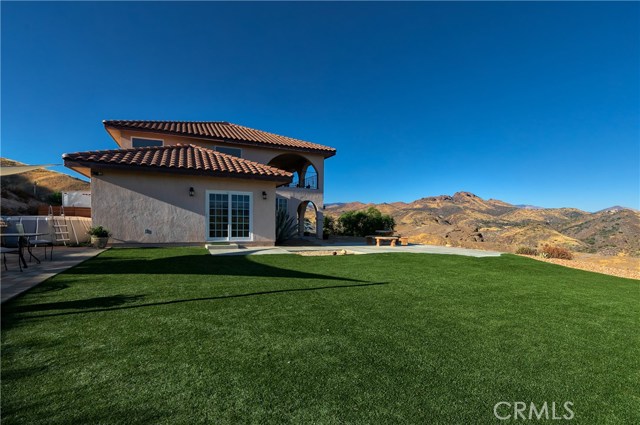 3 Bed Home for Sale in Agua Dulce, California
