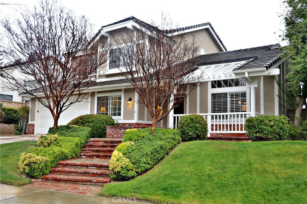Photo of 23438 Berwick Place, Valencia, CA 91354