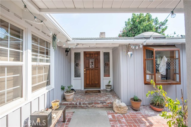4 Bed Home for Sale in Valley Village, California