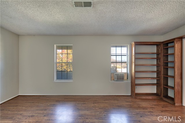 3 Bed Home for Sale in Acton, California