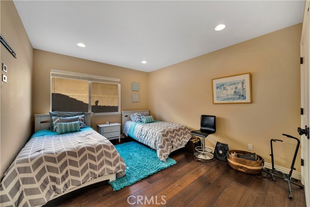 4 Bed Home for Sale in Calabasas, California