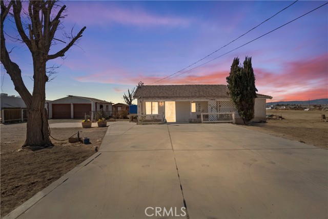 Detail Gallery Image 1 of 1 For 2973 95th St, Rosamond,  CA 93560 - 2 Beds | 1 Baths