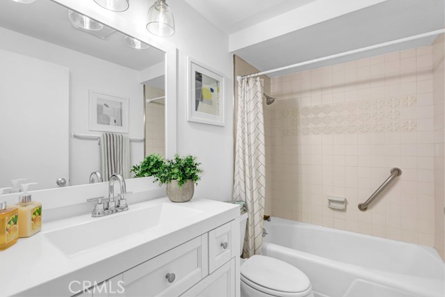2 Bed Home for Sale in Burbank, California