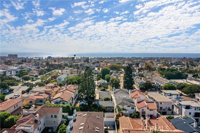 817 Garnet Street, Redondo Beach, California 90277, 3 Bedrooms Bedrooms, ,3 BathroomsBathrooms,Residential,Sold,Garnet,SR20234733