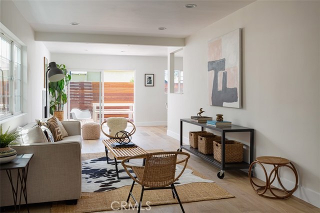 1734 Spreckels Lane, Redondo Beach, California 90278, 3 Bedrooms Bedrooms, ,3 BathroomsBathrooms,Residential,Sold,Spreckels,SR20155504