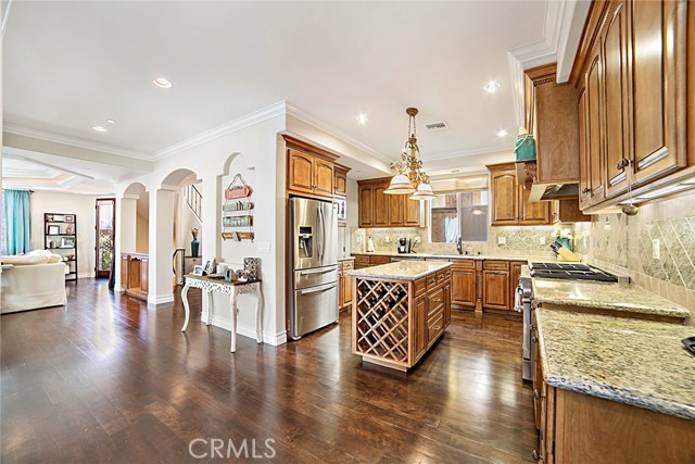 237 Irena Avenue, Redondo Beach, California 90277, 4 Bedrooms Bedrooms, ,3 BathroomsBathrooms,Residential,Sold,Irena,SR17073168