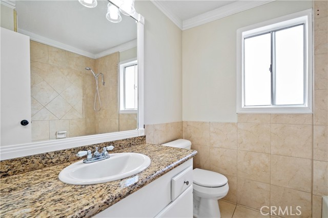 2 Bed Home for Sale in Van Nuys, California