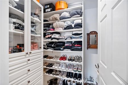 2 Bed Home for Sale in Studio City, California
