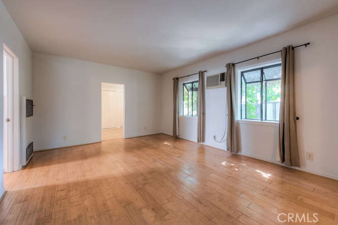Photo for 4712 Pennsylvania Avenue, La Crescenta, CA 91214 - Listing #SR-19161702 4712 Pennsylvania Avenue, La Crescenta, CA 91214