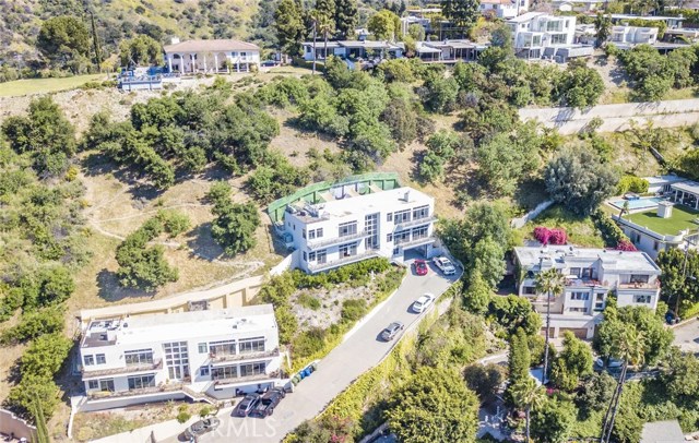 Photo of 3940 Oakfield Drive, Sherman Oaks, CA 91423