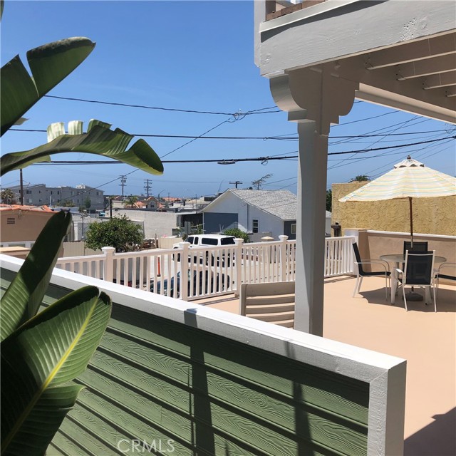418 Ocean View Avenue, Hermosa Beach, California 90254, ,Residential Income,Sold,Ocean View,SR21169153