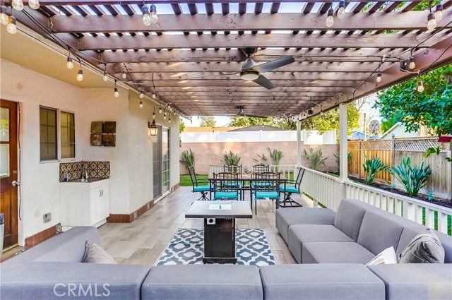 4 Bed Home for Sale in Valley Village, California