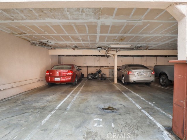 2 Bed Home for Sale in Encino, California