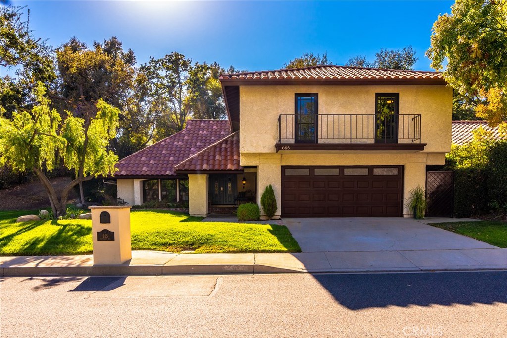 Photo of 855 HARTGLEN AVENUE, Westlake Village, CA 91361