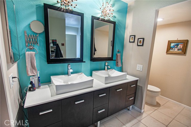 2 Bed Home for Sale in Valley Village, California