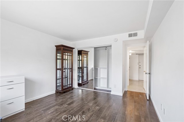 2 Bed Home for Sale in Los Angeles, California