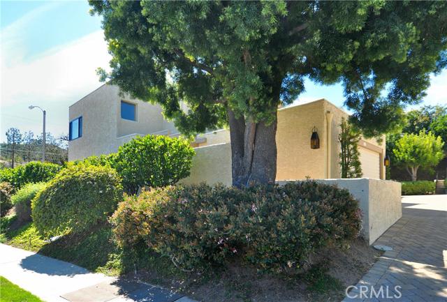 Photo of 4223 FREEDOM Drive #101, Calabasas, CA 91302