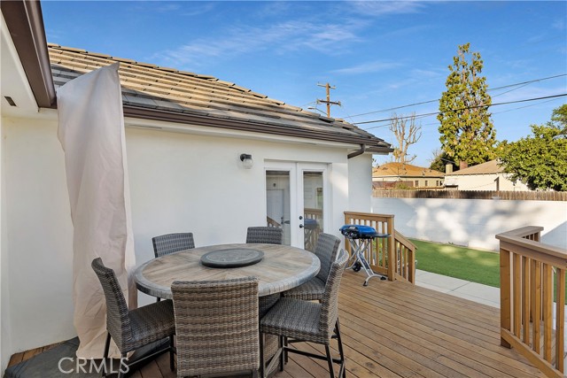 4 Bed Home for Sale in Sherman Oaks, California