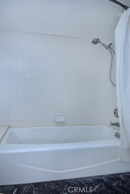 1 Bed Home for Sale in Sherman Oaks, California