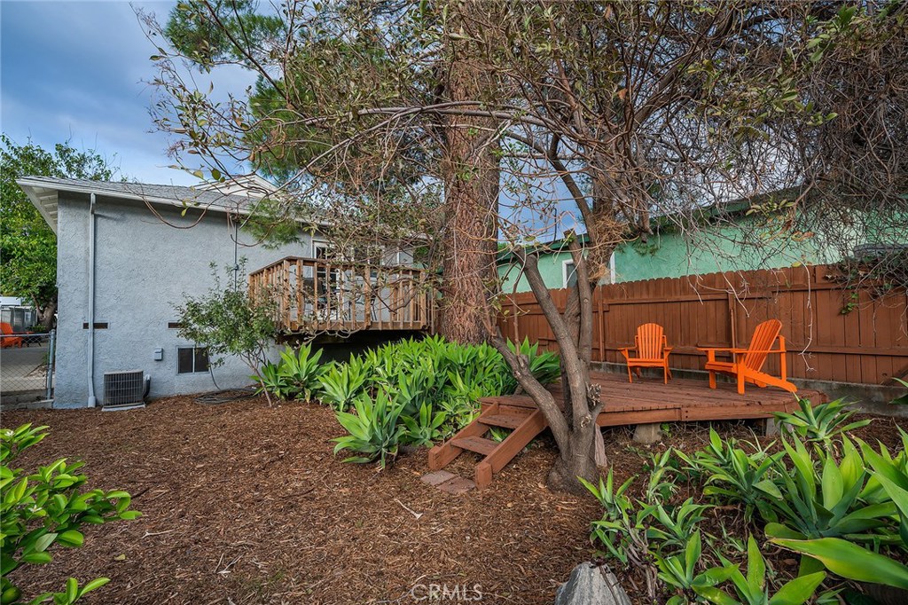 Photo for 6916 Beckett Street, Tujunga, CA 91042 - Listing #SR-19276702 6916 Beckett Street, Tujunga, CA 91042