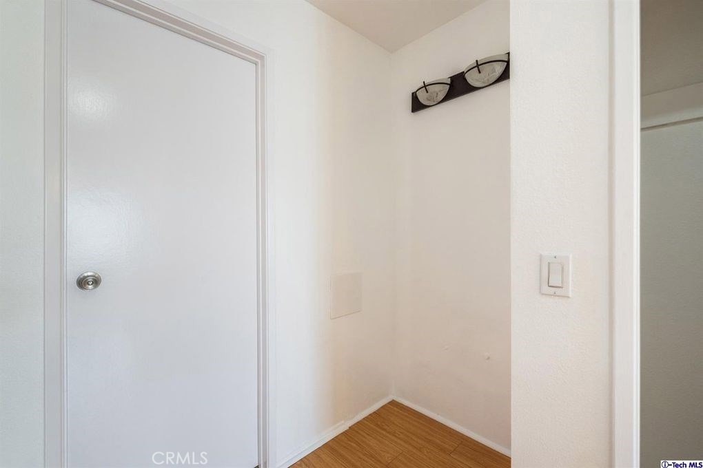 Photo for 419 PIONEER Drive, 2, Glendale, CA 91203 - Listing #SR-19248488 419 PIONEER Drive, 2, Glendale, CA 91203