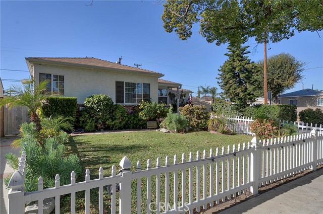 3 Bed Home for Sale in Burbank, California